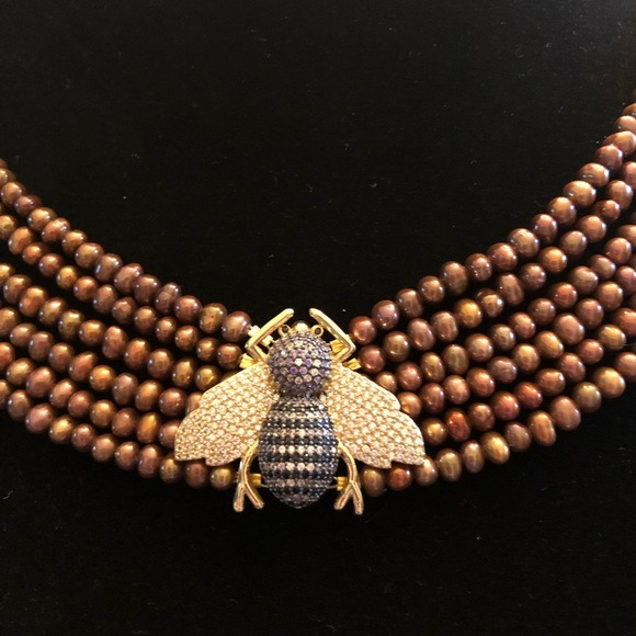 6 Row Genuine Cultured Golden Pearl Necklace with Pave Bee - Picture 7 of 11